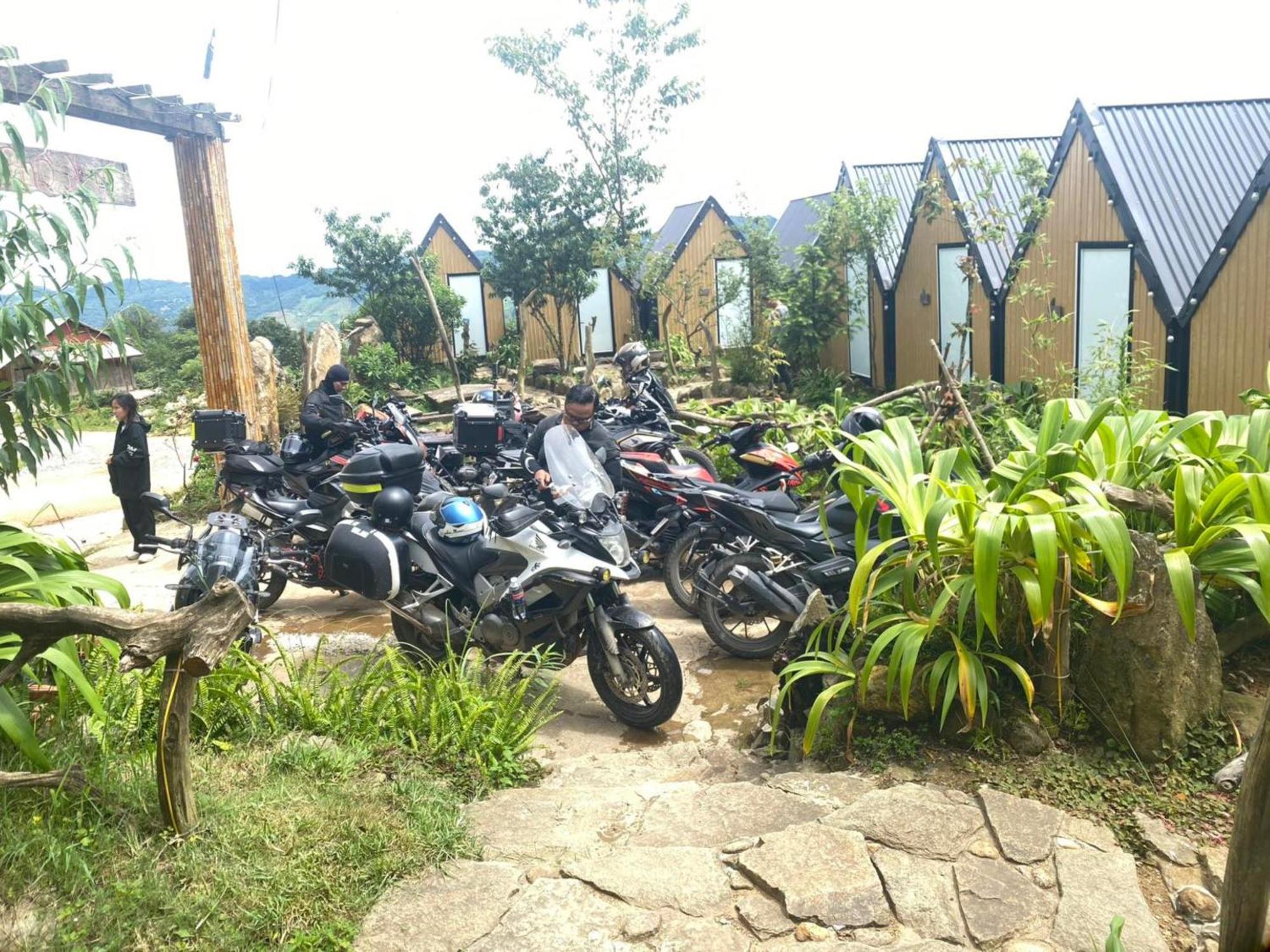 Nha Hang Homestay Pho Nui Bac Yen Extérieur photo